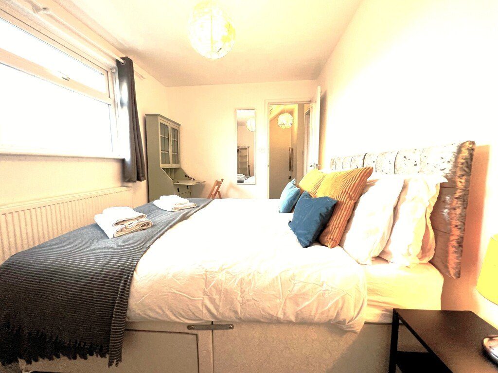 Seaside House Lancing photo